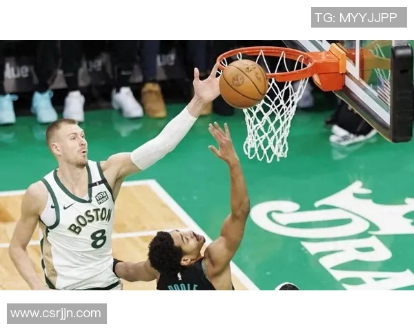 波尔津吉斯重返赛场助力凯尔特人轻取独行侠展现强大实力